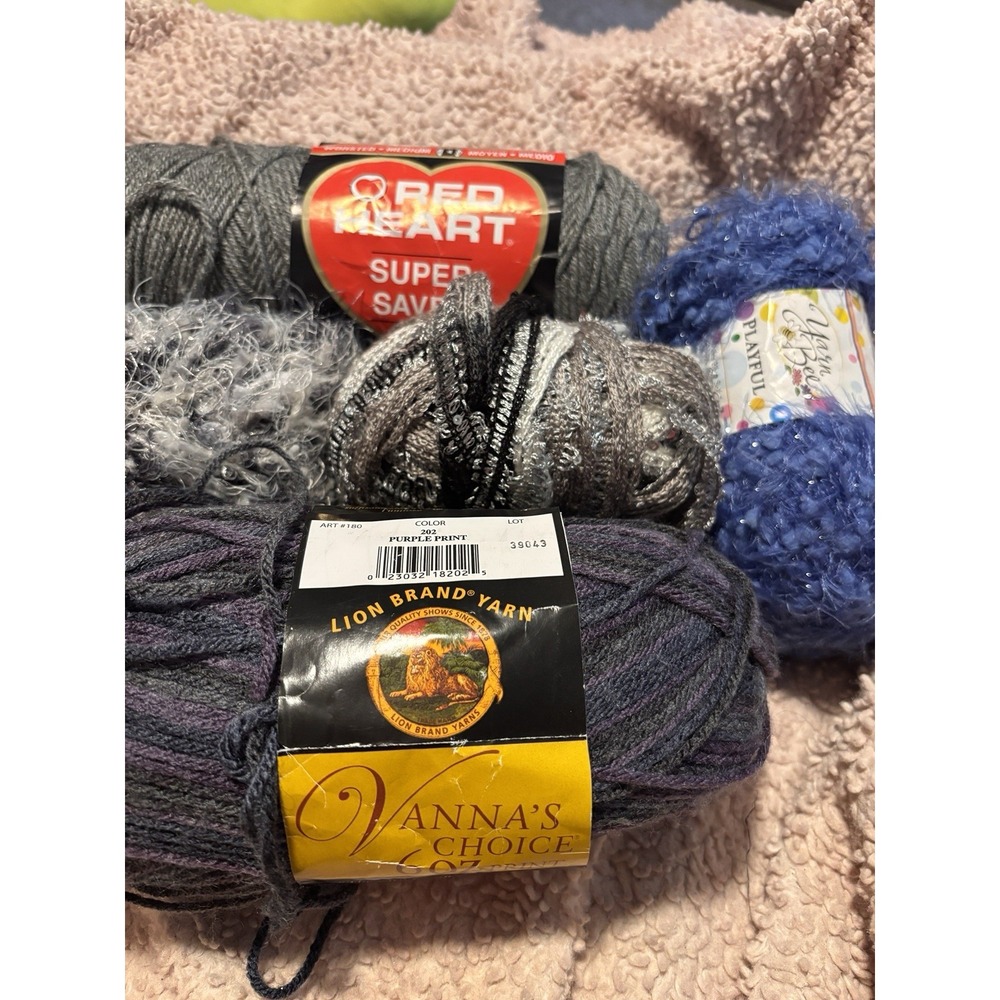 5 Skeins Vannas Choice Purple Red Heart Gray Yarn Bee Waltz Blue 2 Black White